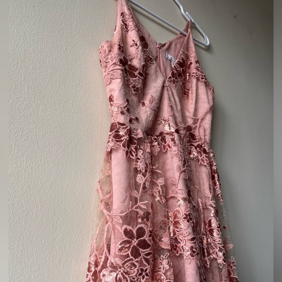 Dress the Population Ally dress - Picture 5 of 10